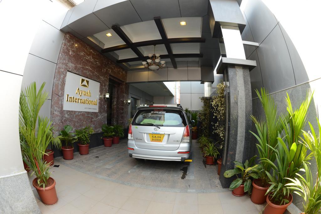 Hotel Ayush International Мангалор Экстерьер фото