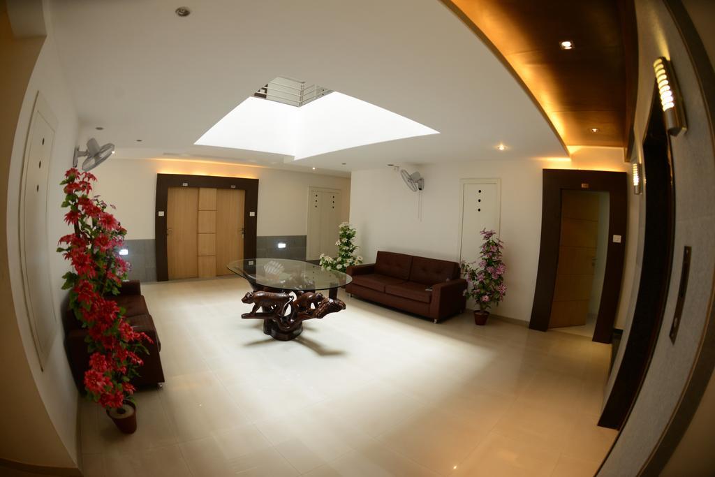 Hotel Ayush International Мангалор Экстерьер фото